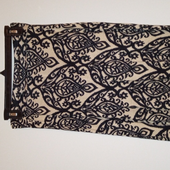 Printed Maxi Skirt - by Cezanne USA - Picture 3 of 5